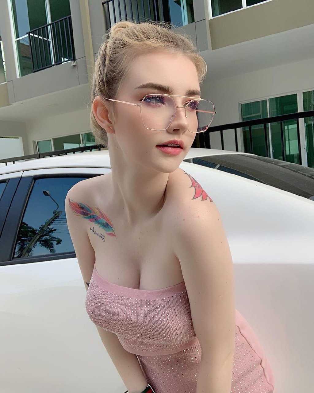 如仙女般的外国美女性感图片 美女图片 第1张