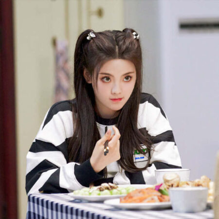 大美女杨超越的高清可爱头像图组插图1 大美女杨超越的高清可爱头像图组插图1