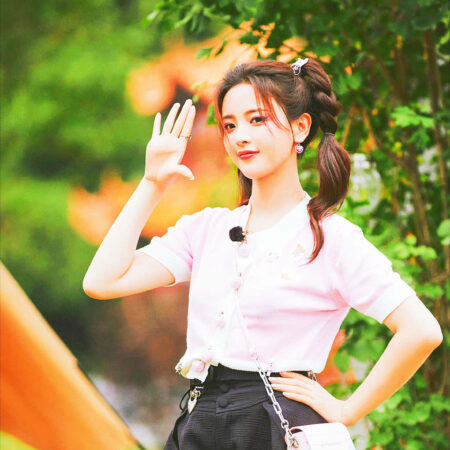 大美女杨超越的高清可爱头像图组插图6 大美女杨超越的高清可爱头像图组插图6