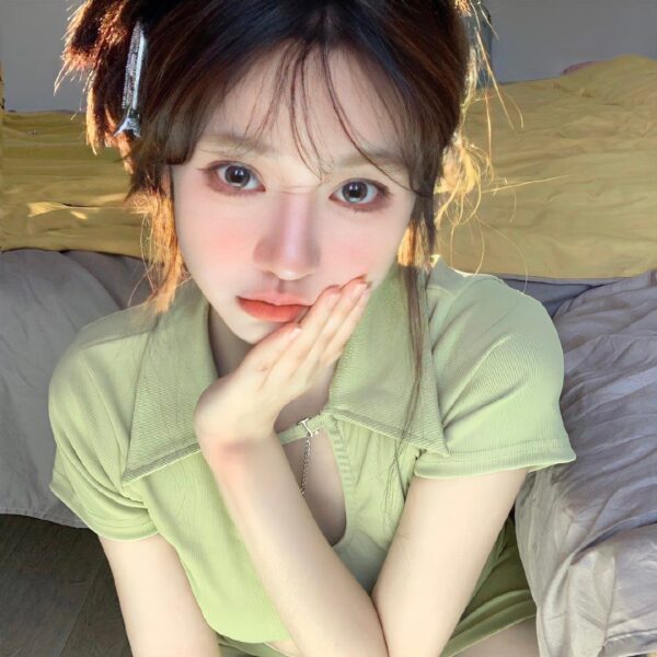 纯欲感女生头像 女生真人头像插图9 纯欲感女生头像 女生真人头像