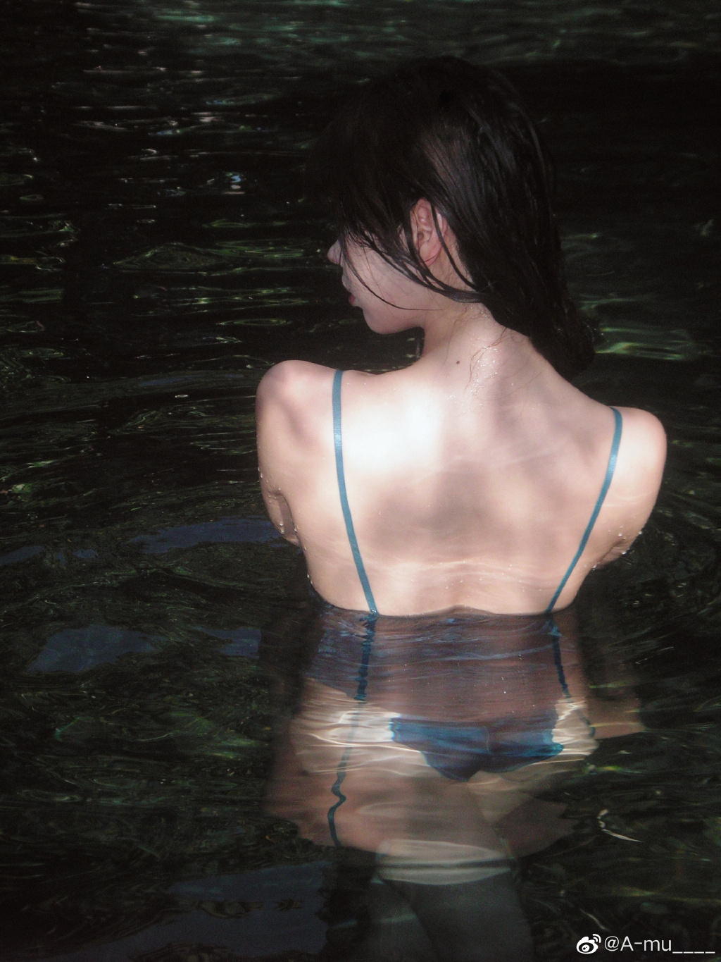 微博@A-mu_：少女私房写真