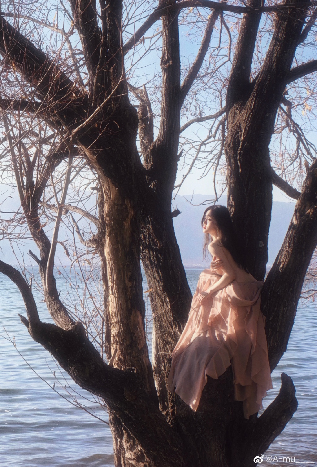 微博@A-mu_：少女私房写真