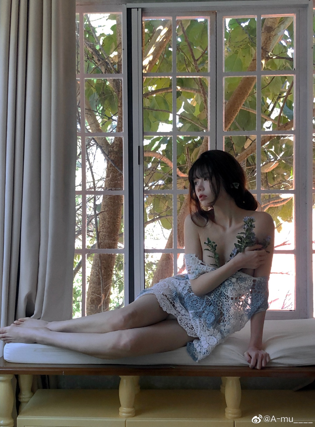 微博@A-mu_：少女私房写真