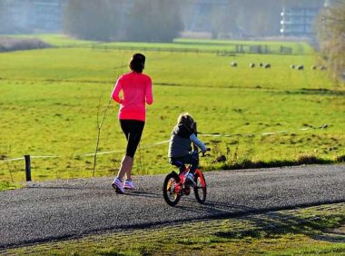 音乐推荐:你要是透过我的眼睛看世界,那么,山水温柔,你也温柔《erscheint》Lukas Rieger