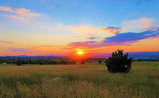 音乐推荐:优美的歌词,轻盈的声音《As You Are》Shy Carter / Charlie Puth