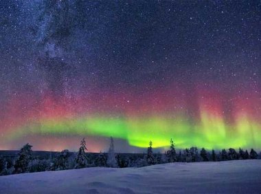 研究发现,极光对卫星来说真是个累赘