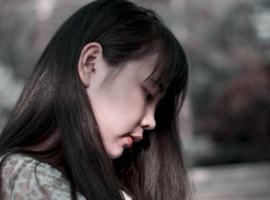 音乐推荐：《某某某某》程小小