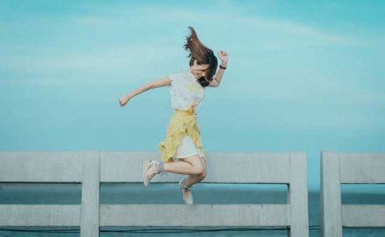 音乐推荐:《This Town》Kygo / Sasha Sloan