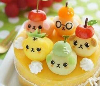 可爱的甜品想吃又不舍得吃 美食图片