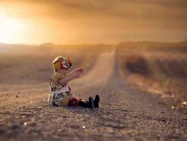 翩翩舞清影,风兮起涟漪~冉冉升焰情,激荡撩人儿心……《Living Hell》