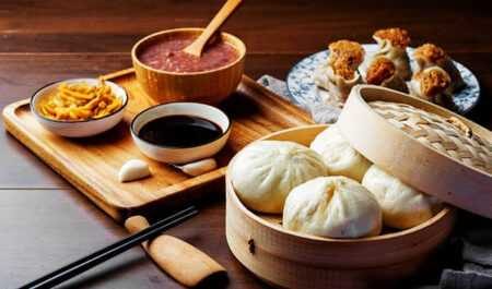 深夜发晒美食放毒的朋友圈文案短句