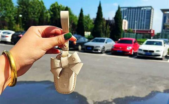 别爱太满,别睡太晚,别管太多