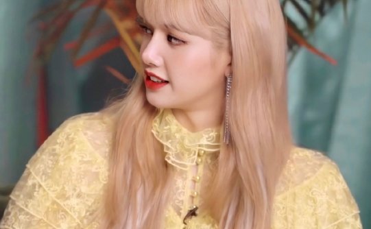 Lisa 你的甜豆莎 ​​​​