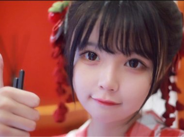 B站妹子@是一只九龄 以可爱为枪,直击你的心脏